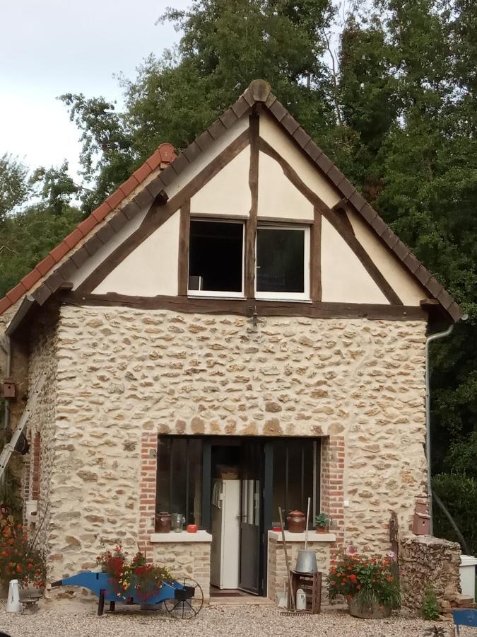 Le Clos Du Buisson Apartment Saint-Julien-de-la-Liegue Exterior photo